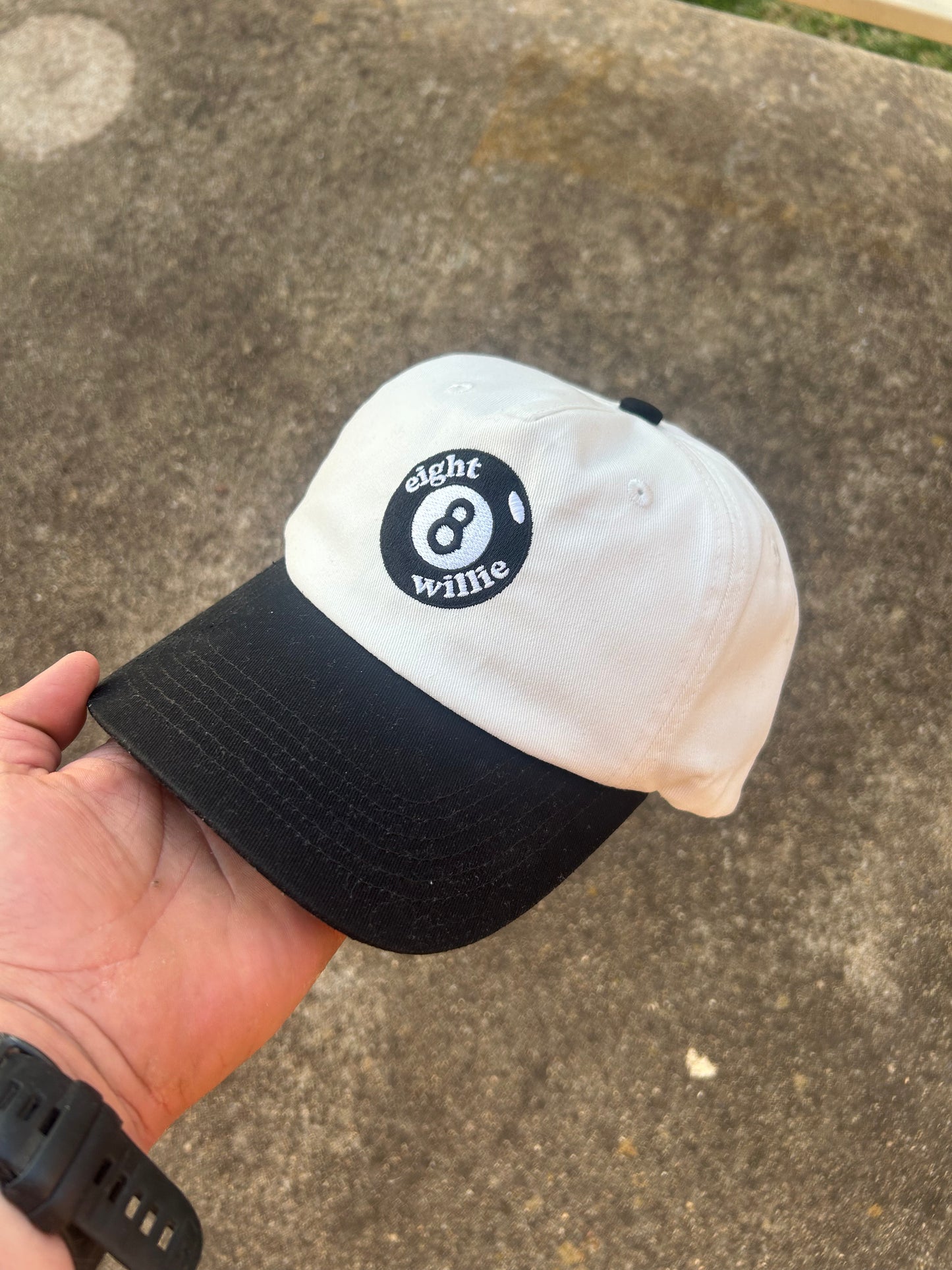 Eight Willie 8 ball Cap