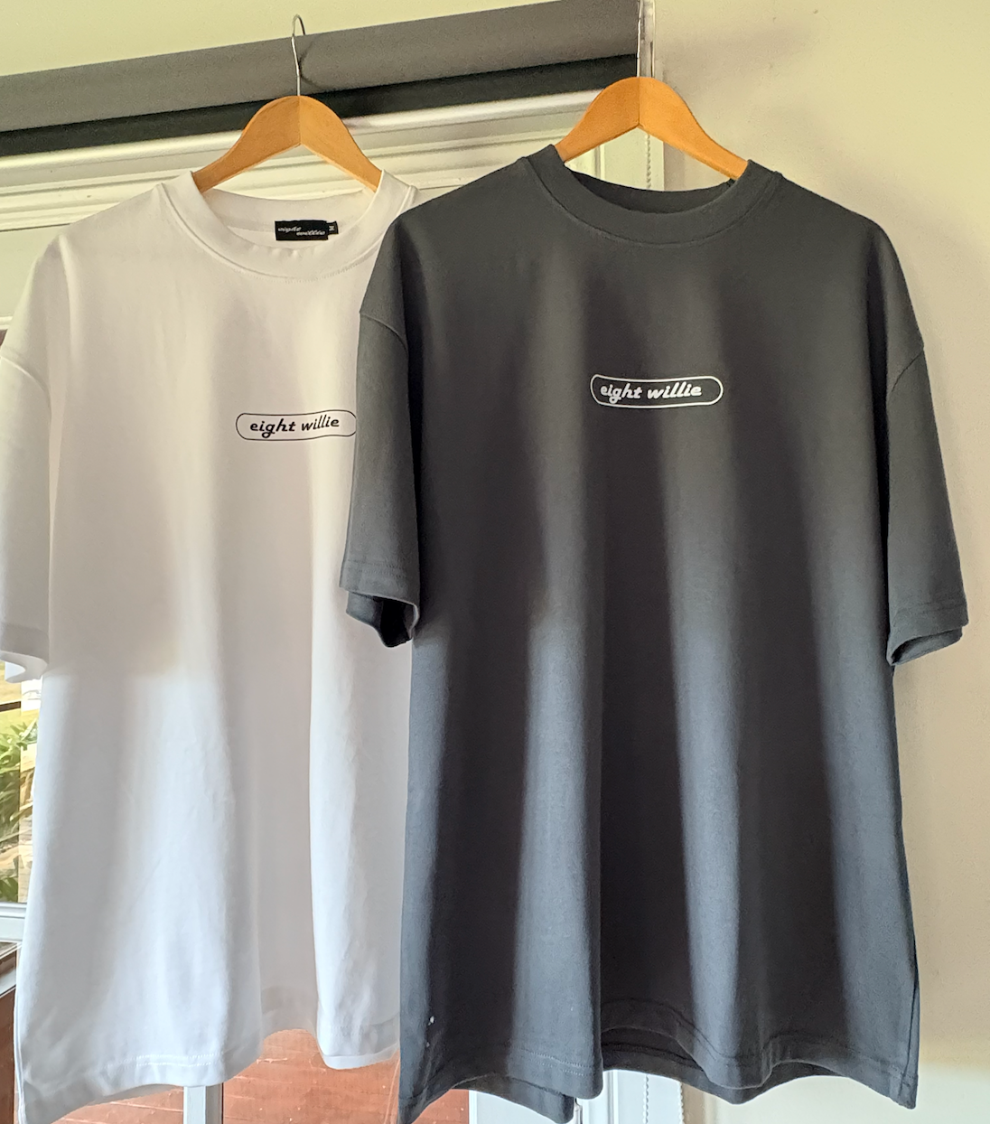 Eight Willie Staple Tee - Grey